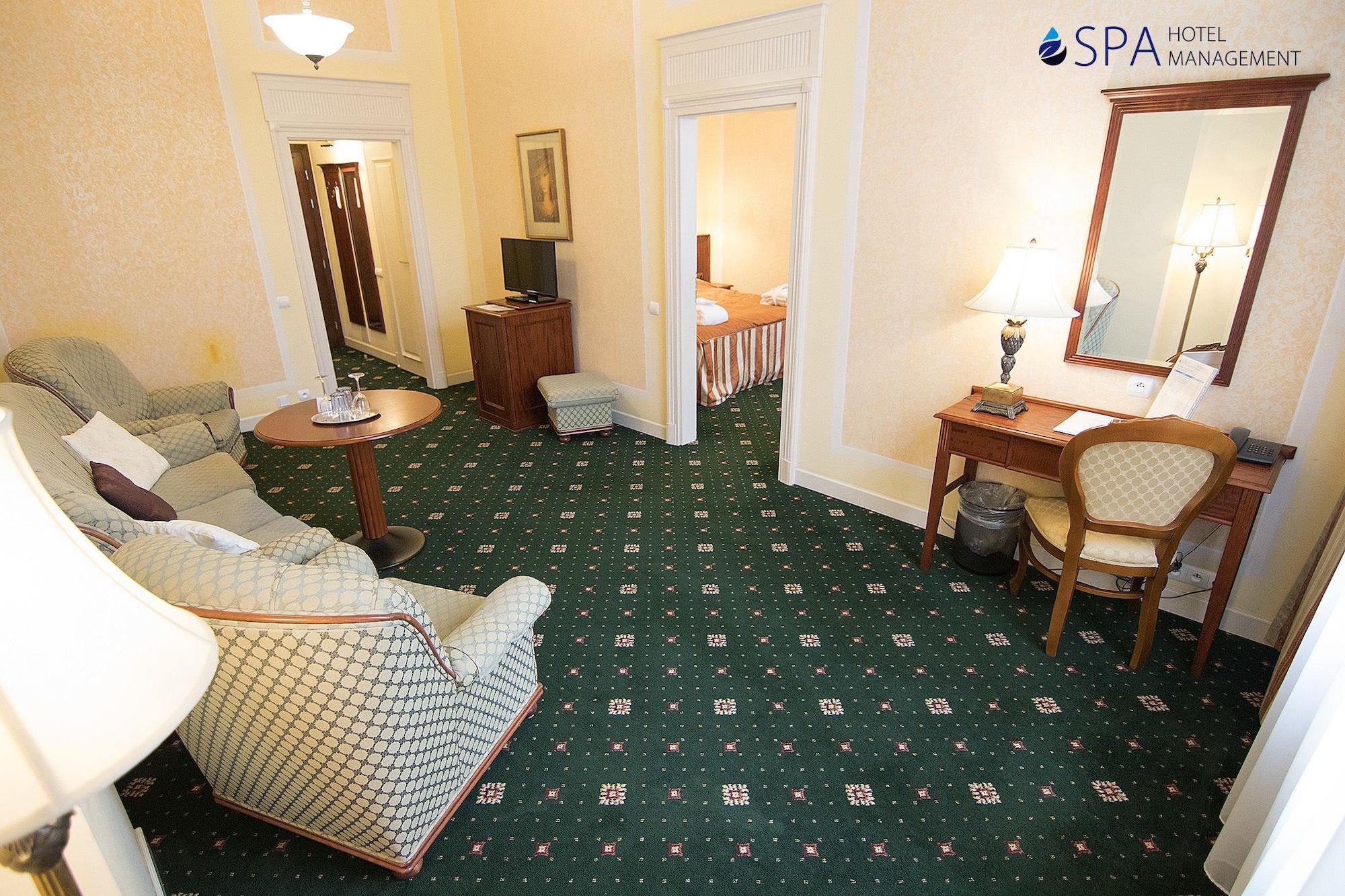 Humboldt Park Hotel & Spa Karlovy Vary Ngoại thất bức ảnh