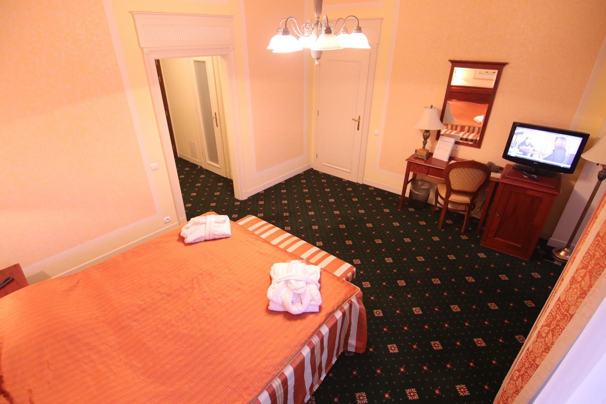 Humboldt Park Hotel & Spa Karlovy Vary Ngoại thất bức ảnh