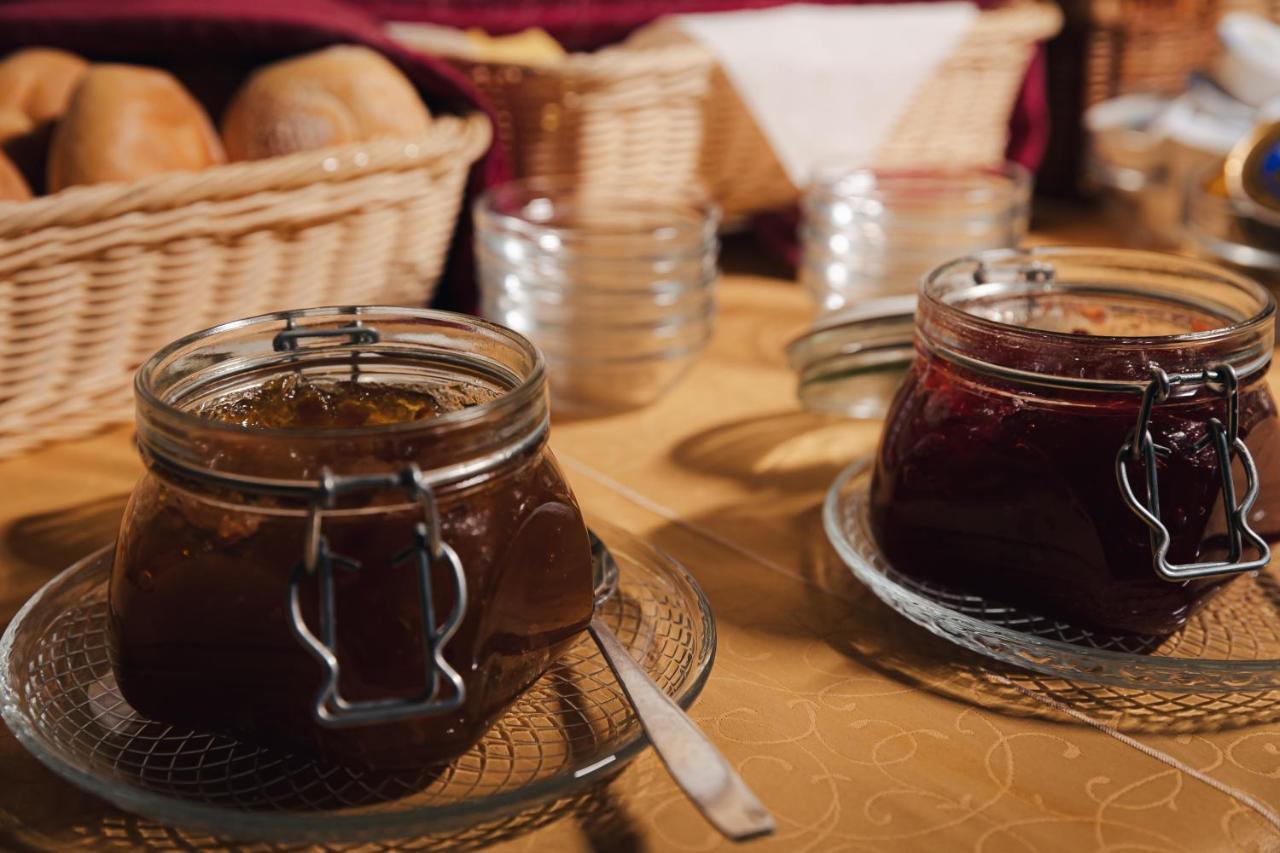 Humboldt Park Hotel & Spa Karlovy Vary Ngoại thất bức ảnh