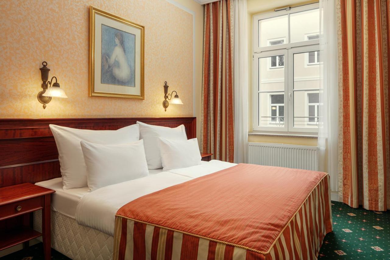 Humboldt Park Hotel & Spa Karlovy Vary Ngoại thất bức ảnh