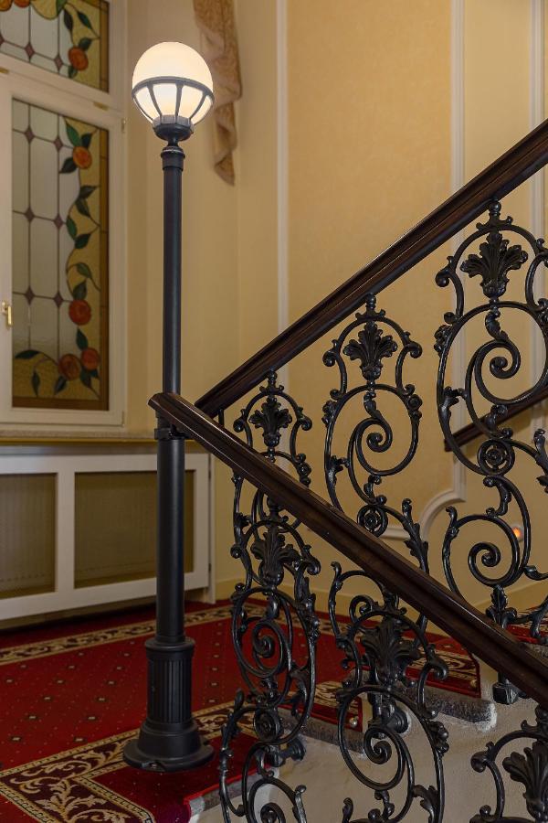 Humboldt Park Hotel & Spa Karlovy Vary Ngoại thất bức ảnh