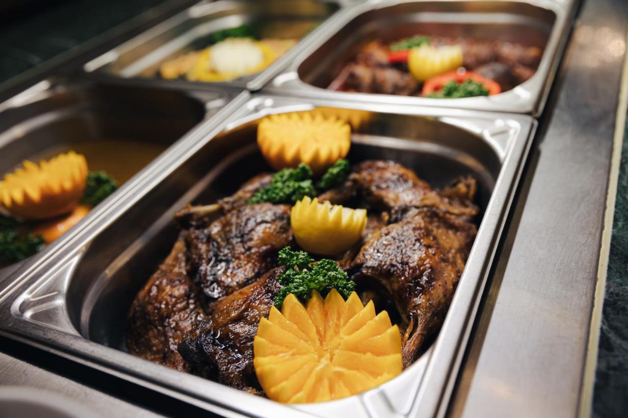 Humboldt Park Hotel & Spa Karlovy Vary Ngoại thất bức ảnh